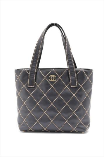  シャネル ワイルドスティッチ カーフスキン トートバッグ 黒 7672991(ショルダーバッグ)｜売買されたオークション情報、yahooの商品情報をアーカイブ公開 - オークファン かばん、バッグ