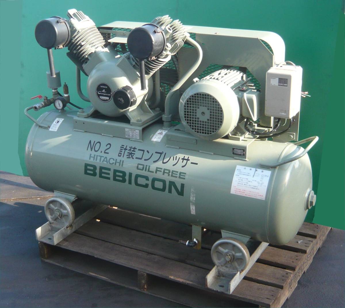 日立 オイルフリーベビコン 3.7OP-9.5G5 50Hz 200V 3.7KW BEBICON/エアーコンプレッサ/空気圧縮機/圧力開閉式 ...