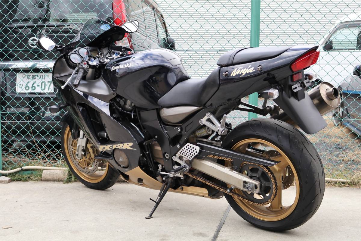 ☆2日間限定価格☆ZX-12R NINJA B型 人気の黒金 マレーシア仕様 631