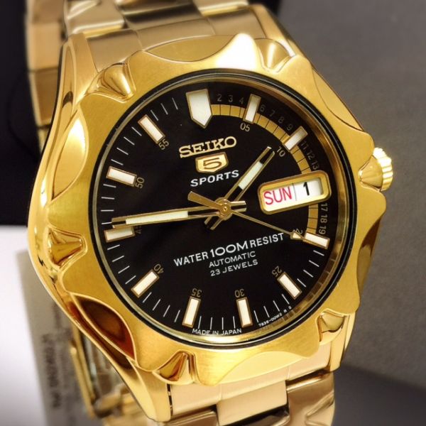 新品 日本製 セイコー SEIKO5スポーツ ゴールド 自動巻き腕時計 【公式