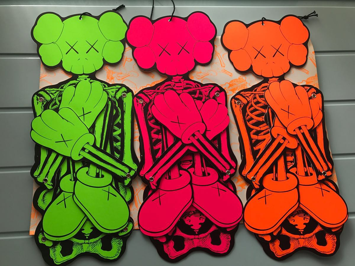 KAWS OriginalFake ハロウィンスケルトンオーナメント 3色set MEDICOM