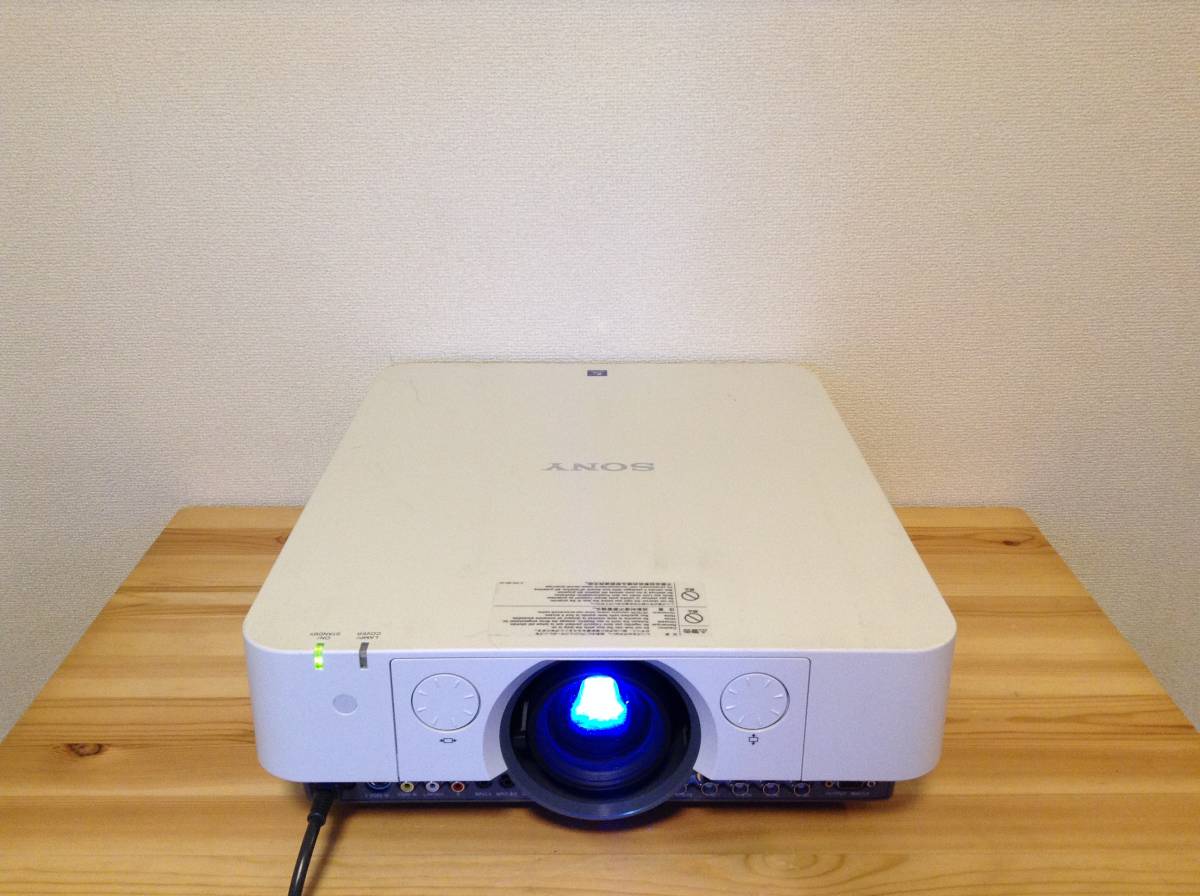超激得，新作登場 SONY ソニー データプロジェクター VPL-FX37(本体)｜売買されたオークション情報、yahooの商品情報をアーカイブ公開 - オークファン 本体