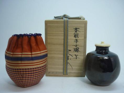 愛】明治時代 薩摩 錦光山造 色絵雁図花瓶 輸出用手京薩摩 【公式通販】