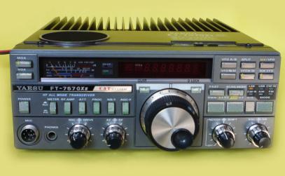 ☆マニア向け☆ YAESU HF100Wオールモードトランシバー FT