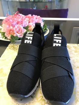 【限定セール】 履き心地抜群 スニーカー ２４センチ(24.0cm)｜売買されたオークション情報、yahooの商品情報をアーカイブ公開 - オークファン 24.0cm