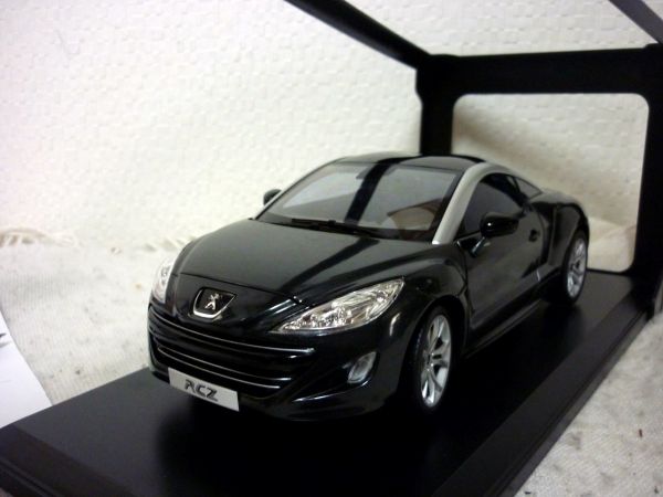 ノレブ RCZ プジョー 1⁄18 | ミニカー 前期モデル 0 グレーメタリック