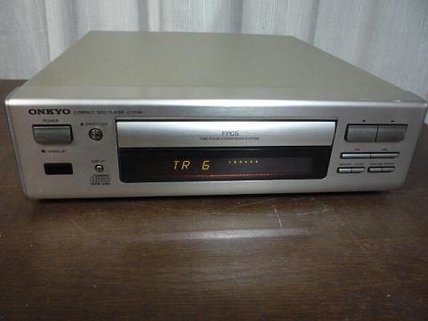 ONKYO CDプレーヤー C-711M