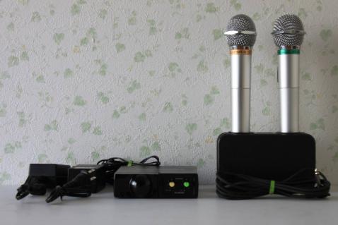 ◇オーディオテクニカ AT-CR700赤外線ワイヤレスマイクセット 動作