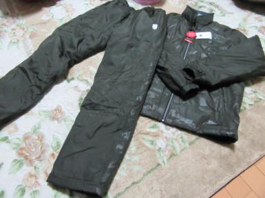 新品K-SWISSジャケットパンツ上下セットLサイズ6264円を即決3500円