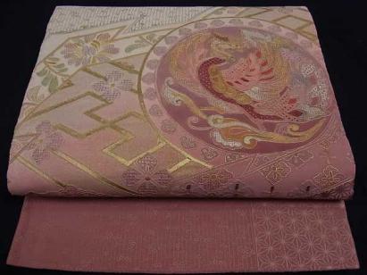 【美品】 袋帯 正絹 お太鼓柄 総刺繍 汕頭刺繍 相良刺繍 蘇州刺繍 中国刺繍 正絹 総刺繍 太鼓柄袋帯 逸品 正倉院花文 スワトウ刺繍 相良刺繍