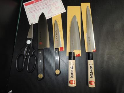 包丁 中古のYahoo!オークション(旧ヤフオク!)の相場・価格を見る