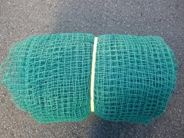 ネット　８，２ｍ×３，４ｍ