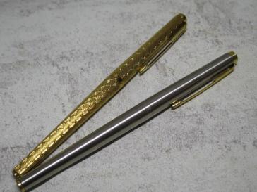 ☆万年筆2本 PARKERパーカー 細軸☆ PARKER パーカー 万年筆2本セット 18k