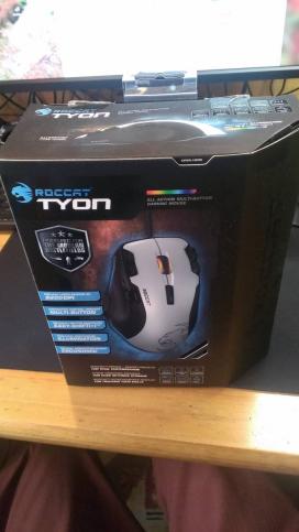 中古　ROCCAT TYON