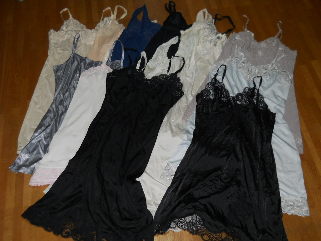 得価，低価 sexyスリップ＆ブラスリップ メーカー＆サイズいろいろ12枚セット(Mサイズ)｜売買されたオークション情報、yahooの商品情報をアーカイブ公開 - オークファン Mサイズ