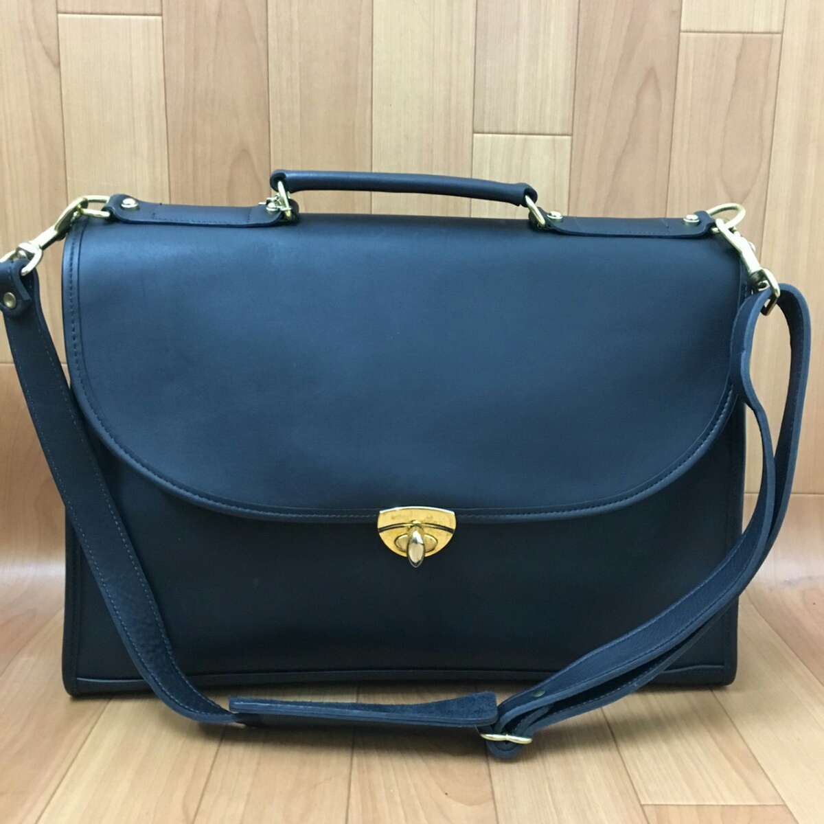 ⁄ ビジネスバッグとしても使える本革3way仕様のナレッジバッグ 革鞄の