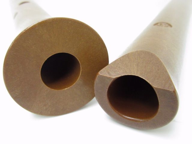 82338☆プラスチック尺八/一尺八寸・7孔/む銘/全長約54cm/重さ約394g