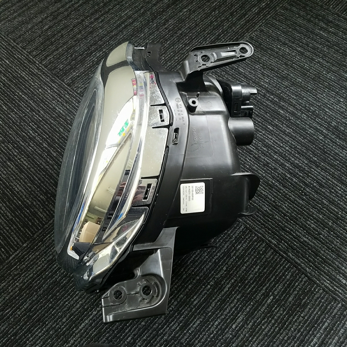 ハスラー 右ヘッドライト ユニット MR31S ハスラー DBA-MR31S MR41S MS