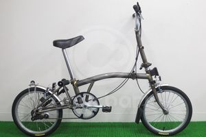イギリス製 ブロンプトン ローカラー 小径 折りたたみ M3L BROMPTONの