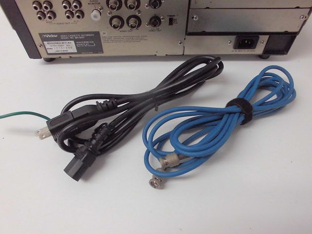 Victor S-VHSビデオレコーダー BR-S800　ジャンク品★506 Victor ビデオデッキ ビクター 業務用ビデオレコーダー Ｖｉｃｔｏｒ 公式