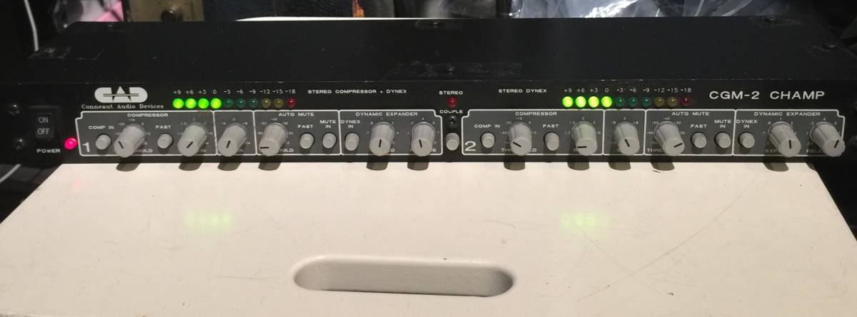 CAD stereo compressor コンプレッサー Conneaut Audio Device CGM-2