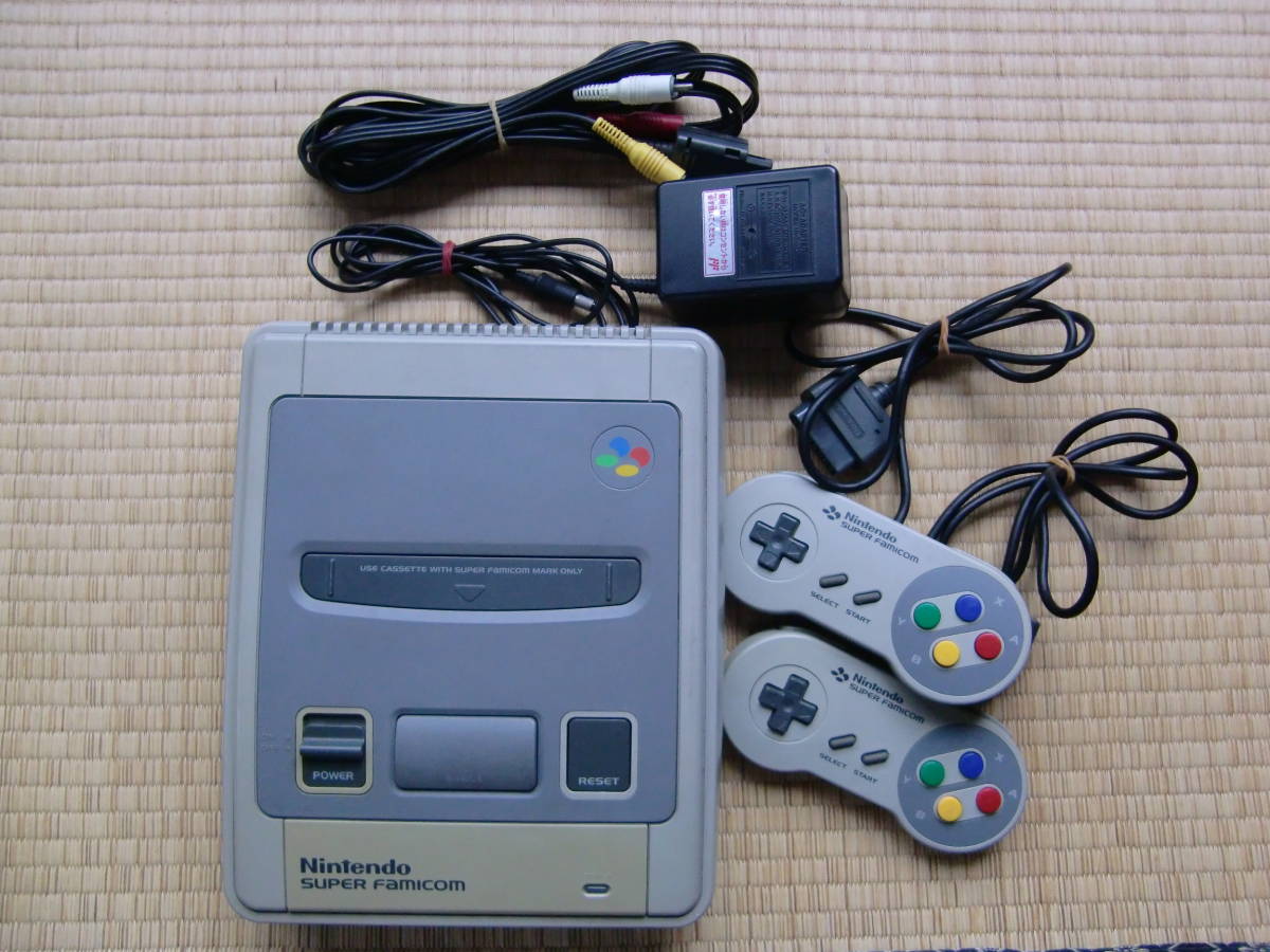 任天堂 スーパーファミコン 本体＋ソフト 22本＋スーパーゲームボーイ
