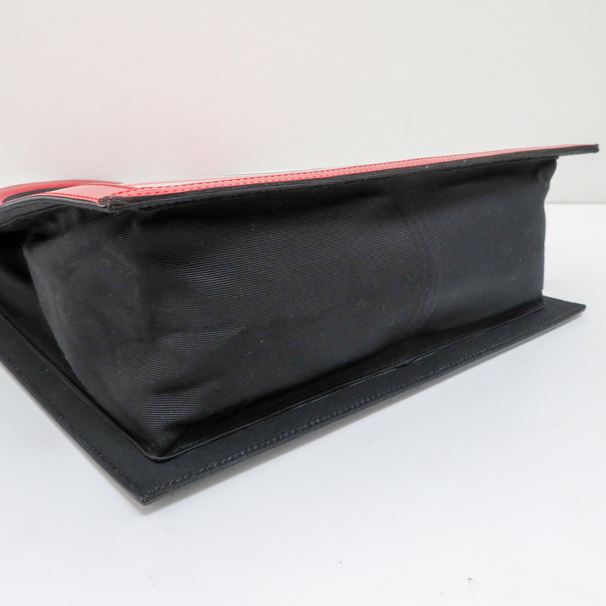 マドモアゼル シャネル チョコバー VUITTON モノグラム ネヴァーフルMM／ショルダー 質イコー 中古 シャネル マドモアゼル トートバッグ ハンドバッグ パテント レザー 質流