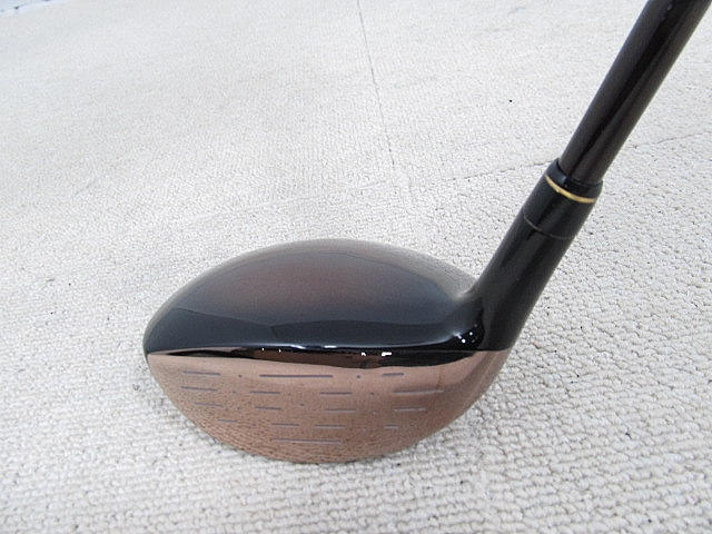 即決 中古超美品 マジェスティ ロイヤル4フェアウェイ 4W マジェスティロイヤル4[0784