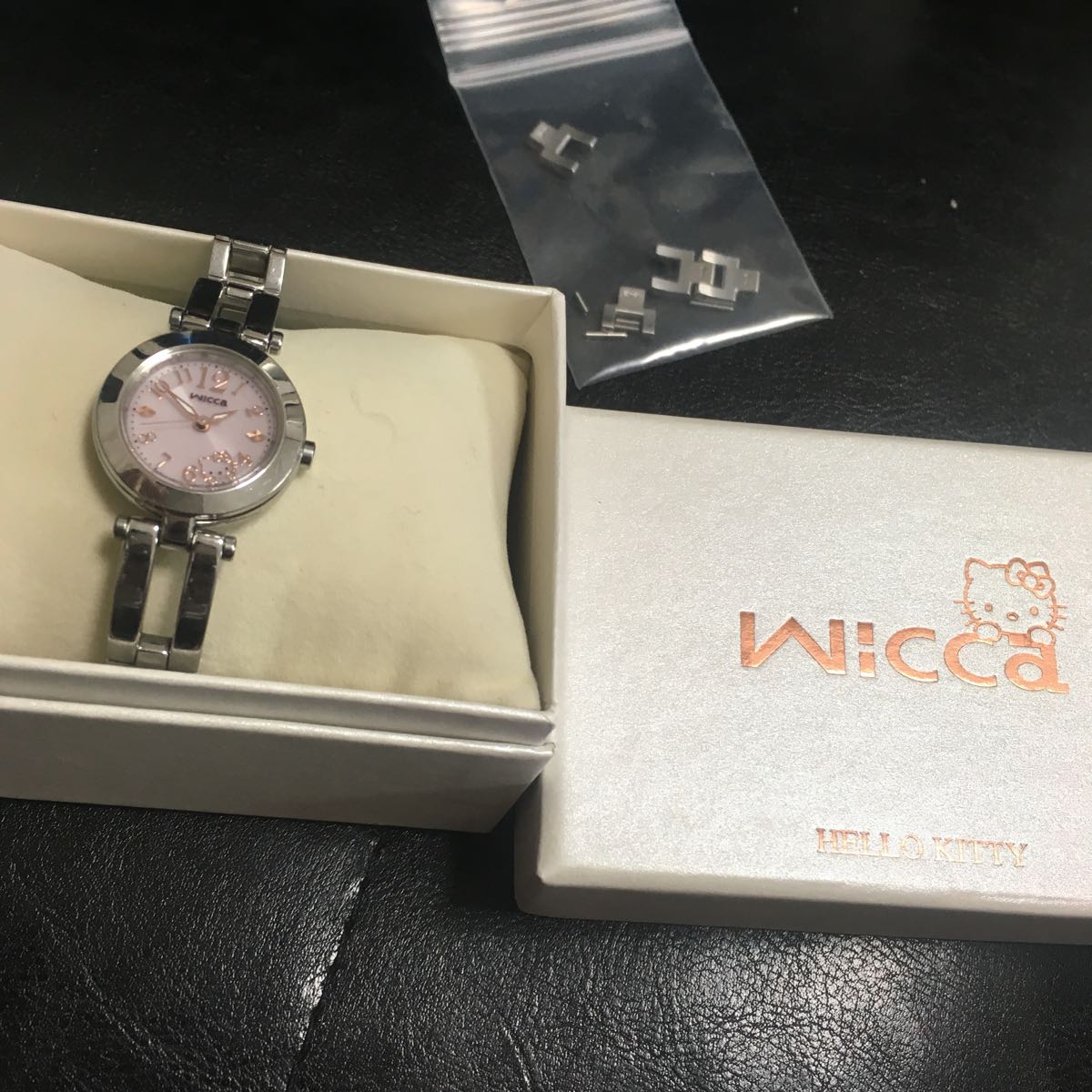 Hello kitty wicca ソーラー コラボ ハローキティ ウィッカ レディース 