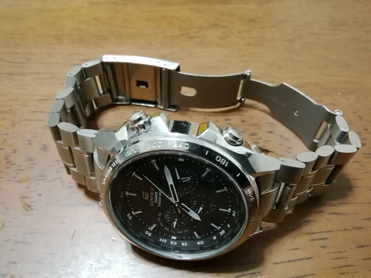 CASIO EDIFICE EQW-T610 ソーラー電波 中古作動現状品です。(EDIFICE 