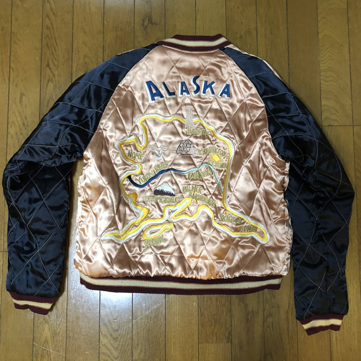 美品】テーラー東洋 スカジャン／アラスカ(Mサイズ)｜売買された