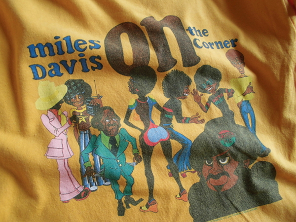 M☆マイルスデイヴィスMiles Davis☆00sTシャツ《ジャズjazz