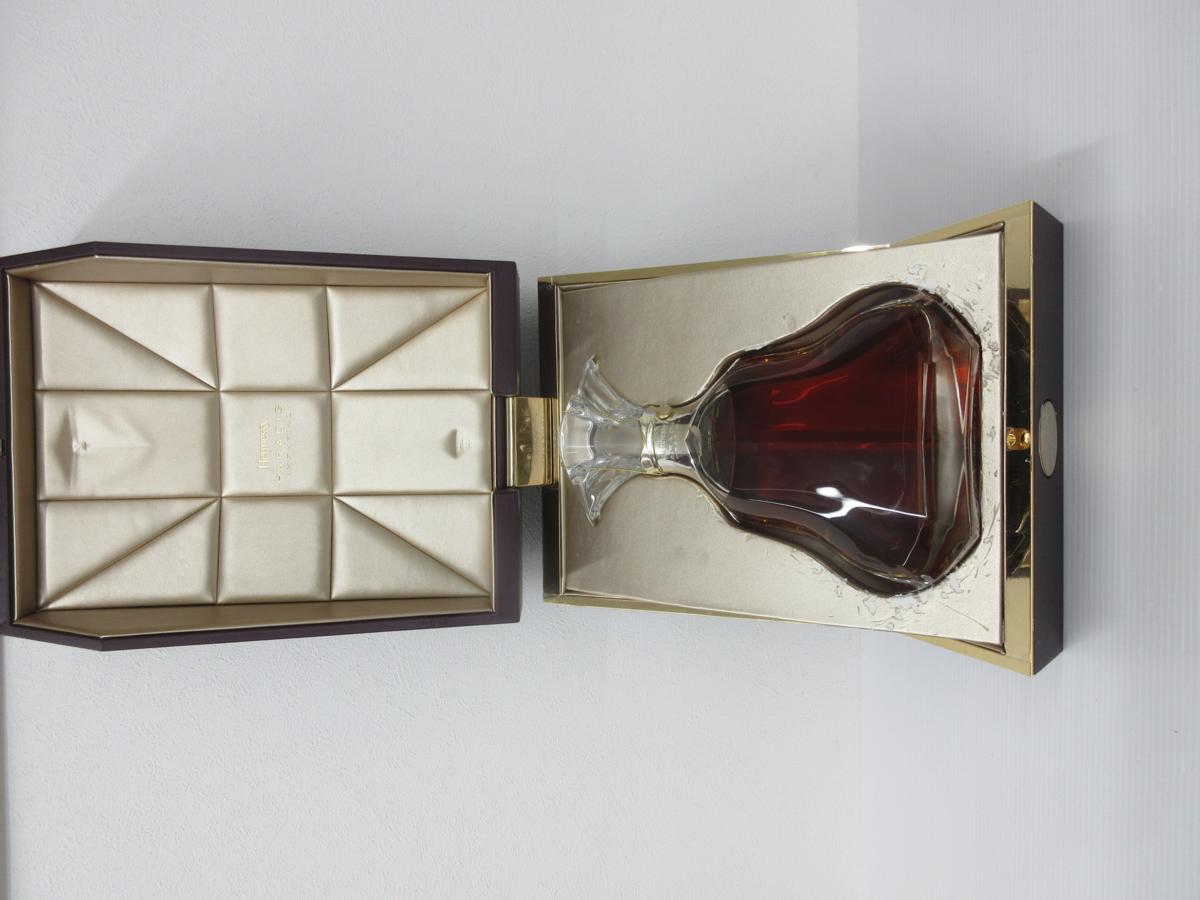 Hennessy パラディ アンペリアル 700ml 木箱・冊子付 完品 未開栓 楽天市場】 新型 ヘネシー パラディ アンペリアル 700ml 箱付き 冊子