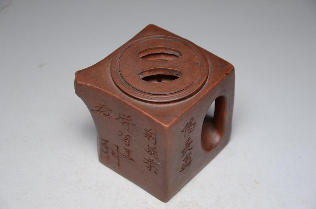 朱泥 急須 在銘（煎茶壷宜興 宜興紫砂 -周桂珍の中古品・新品・未使用