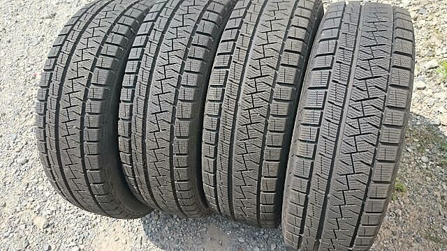 売切 スタッドレス 冬 スノー185/65R15 バリ山有溝深 4本 御覧頂き