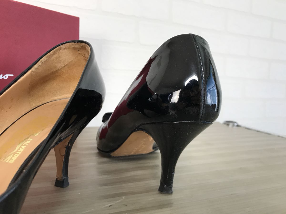 114 ＊ イタリア製！！ Salvatore Ferragamo｜サルヴァトーレ フェラガモ リボンパンプス サイズ8 箱付き RIBES 70 オープントゥ ブラック