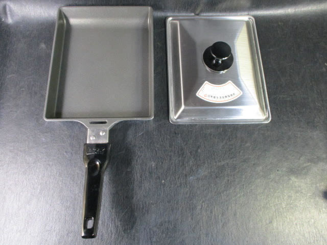 ◇ムスイ鍋 フライパン◇無水鍋 未使用品 縦約25㎝ 取っ手含め 約43.5