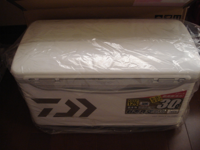 ☆　新品格安！！　DAIWA　ダイワ　クーラーボックス　VSS3000RJ　☆_1