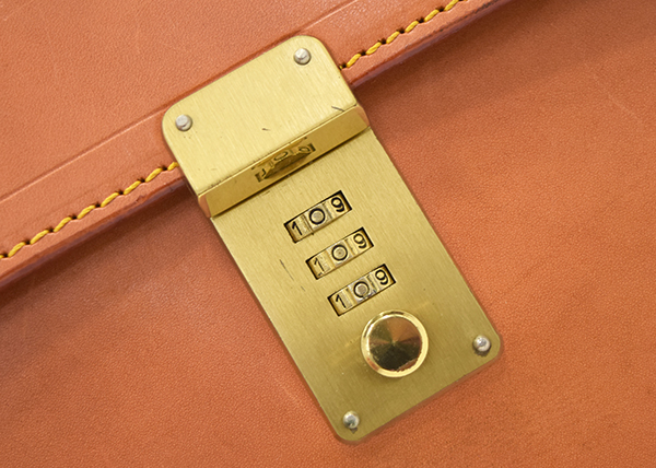 林五 ファイブウッズ【FIVE WOODS】ヌメ革 レザーセカンドバッグ FIVE WOODS | 正規品1年保証 最大41%☆3&frasl;25限定 トラディショナルダレスバッグ