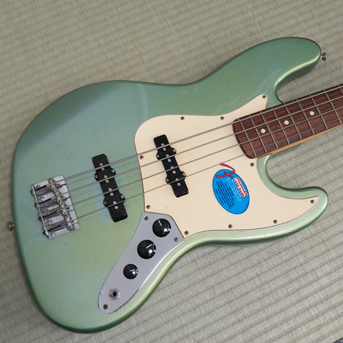得価，本物保証 売切 Fender フェンダー スタンダードジャズベース 013-6200 メキシコ(フェンダー)｜売買されたオークション情報、yahooの商品情報をアーカイブ公開 - オークファン フェンダー