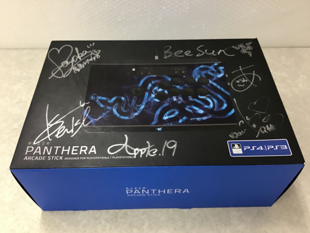 動作未確認 RAZER/レイザー PS4・PS3対応 アーケードスティック PANTHERA 父ノ背中 直筆サイン入り /パンテラ