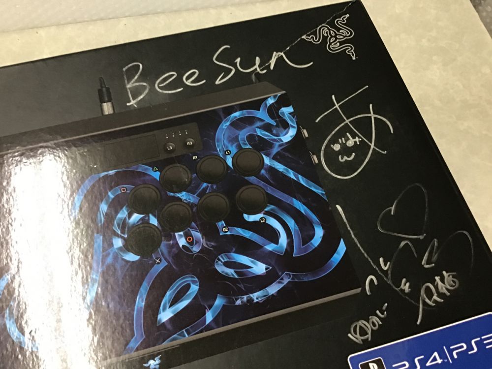 動作未確認 RAZER/レイザー PS4・PS3対応 アーケードスティック PANTHERA 父ノ背中 直筆サイン入り /パンテラ