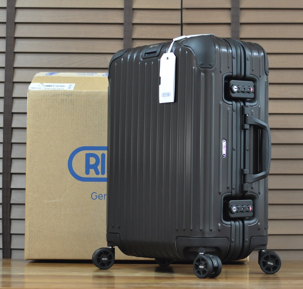 RIMOWA リモワ トパーズ ステルス TOPAS STEALTH 32L リモワ RIMOWA