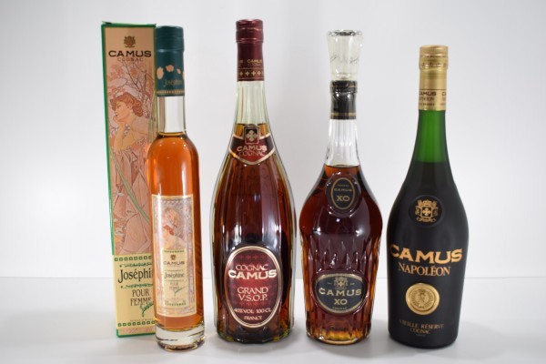 未開栓 古酒 CAMUS 4本セット カミュ コニャック 40度 ナポレオン XO
