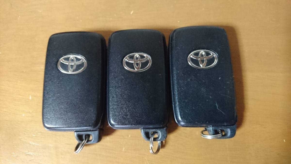 30プリウス 純正スマートキー 2個 スマートキー トヨタ純正 トヨタ