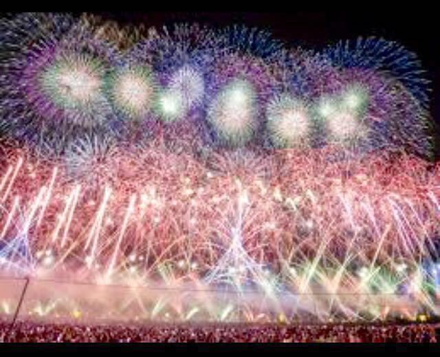 大曲花火大会 大曲の花火 公式通販 堤防席BOX席 テーブル席チケット 