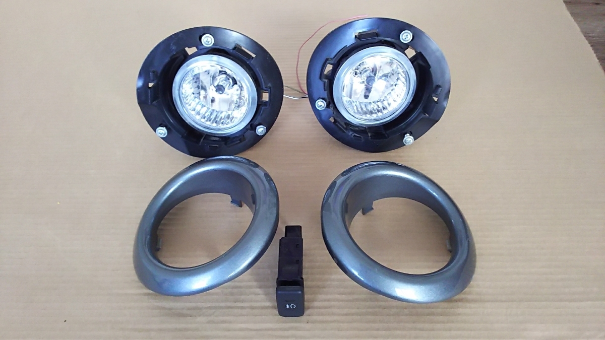 めい ムーヴ L175S フォグランプ 左右セット スイッチ付き 純正 koito 114