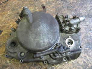 即配可 YAMAHA TZR250 後方排気 純正クラッチカバー 3MA-014 F-116