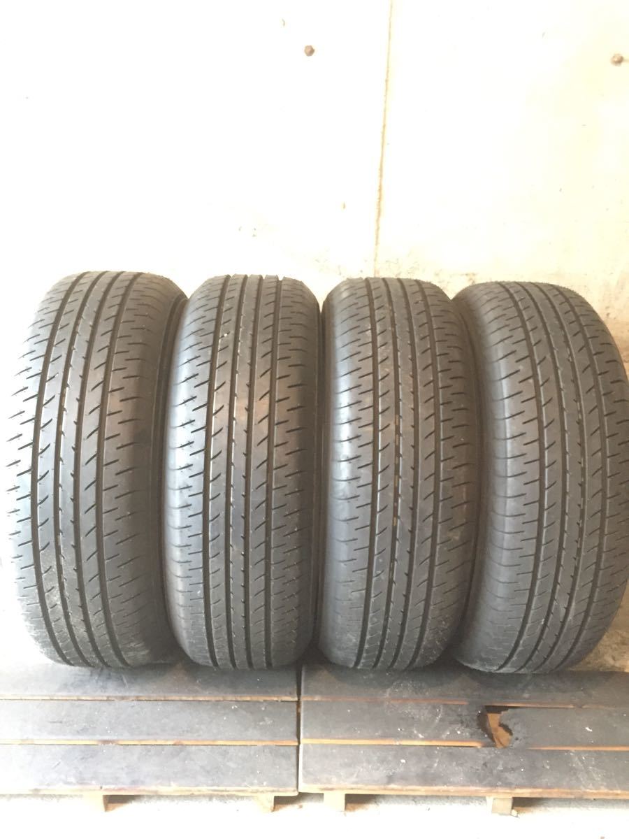 新車外し イボ付き 225/60R17 YOKOHAMA BluEarth E51 4本セット 新車外し イボ付き 225/60R17 YOKOHAMA BluEarth E51 4本セット