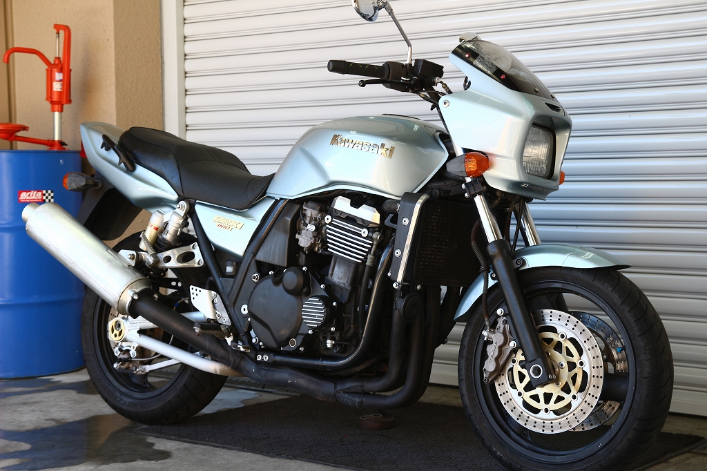 ①【カワサキ ZRX1100/ZRX1200R】純正 左 リアサスペンション リア